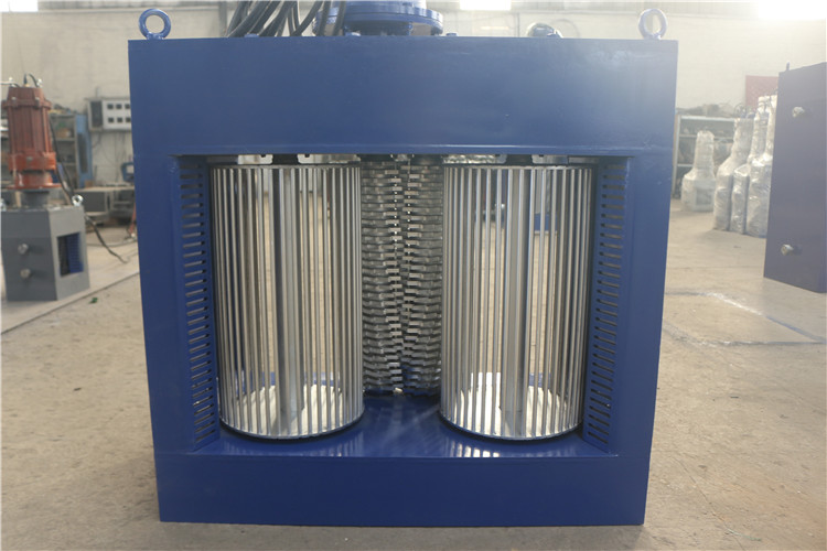 粉碎格（gé）柵機的主要特點